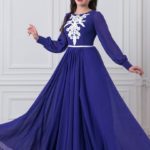 Mother of the bride formal dress in chiffon with long sleeves and lace embellishments