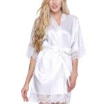 Vestaglia da sposa per trucco in raso con cintura e orlo in pizzo vendita online