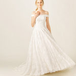 Cheap A-line wedding dress with bateau neckline made in lace