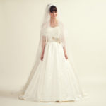 Vestido de novia princesa con escote corazón en raso