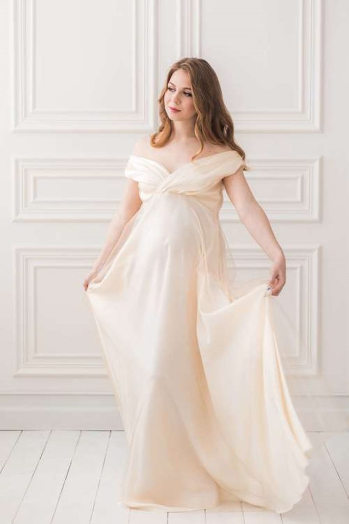 Vestidos elegantes para embarazadas de 7 meses confeccionado en chifòn con caídos para la venta internet barato - Sposamore