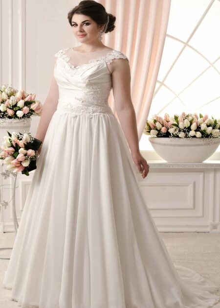 Vestido de novia talla grande corte A hecho en satèn con falda de chifòn  plisada a la venta a precio barato - Sposamore