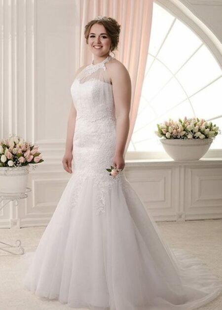 Vestido de novia estilo sirena de talla grande con corpiño de tul  transparente extraíble y escote halter - Sposamore