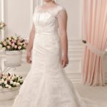 Traje de novia estilo sirena de talla grande con corpiño drapeado a la venta a un precio económico en línea