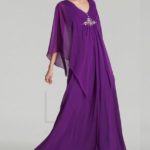Elegante vestido para madre de la novia de talla grande hecho en chifòn con cuello en V y mangas de mariposa a precio económico