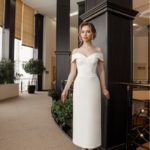 Abito da sposa a taglio dritto economico fatto in chiffon con scollo a barca