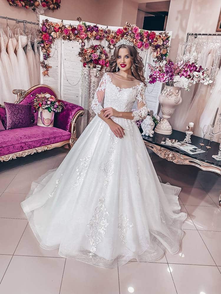 Vestido de novia para boda en la iglesia barato a la venta en línea, un  hermoso encaje hecho a mano