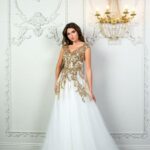 Wedding dress to hide belly perfect for a wedding in the summer